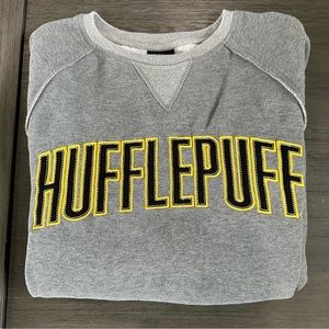 Huffle Puff sweatshirt. Harry Potter/Universal Studios. Size XS.